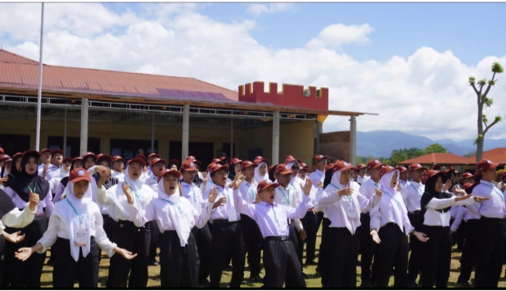 Lima Tahun Gandeng Brimob Bentuk Karakter Siswa, MAN IC Tapsel Bertabur Prestasi
