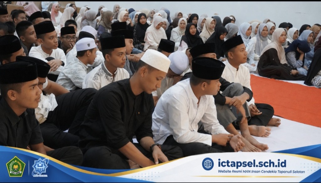 Perkuat Keteladanan Nabi, OSIM MAN IC Tapsel laksanakan Maulid berbasis Cerdas Cermat Islami